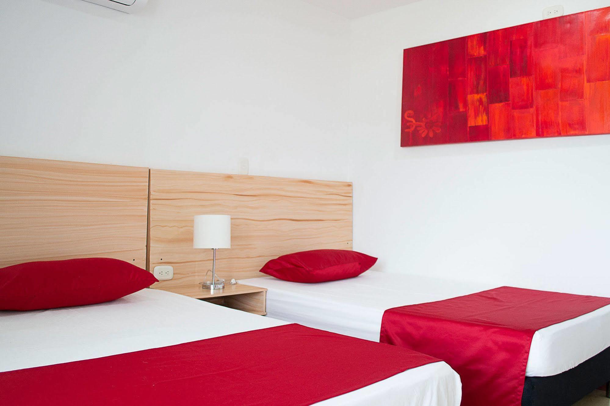 Hotel Berdez Нейва Екстер'єр фото